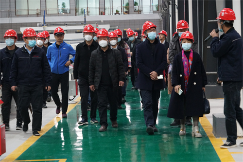 2021-11-22市委党校2021年秋季学期主体班（科干班）赴张家界万众实业集团有限公司考察